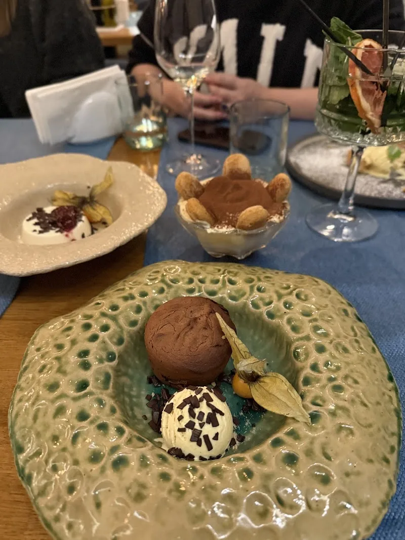 Trattoria Mezzaluna